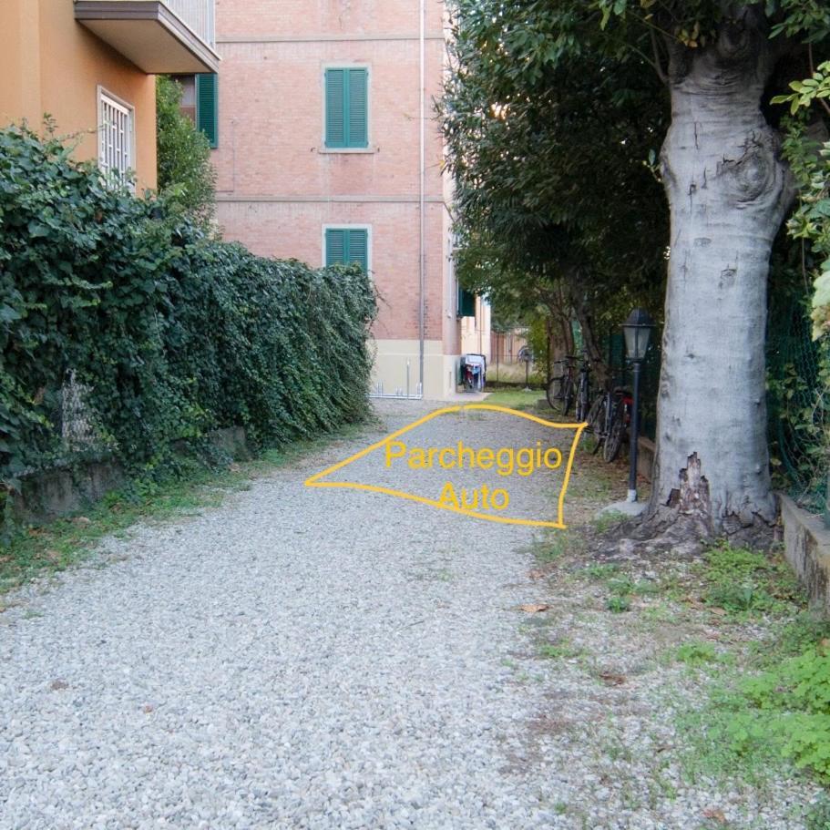 Bolognina Pop - Ambrogiohost Apartment Bologna Ngoại thất bức ảnh